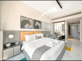 studio 5 min walking from Dubai mall-Burj khalifa